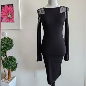 ISABEL DE PEDRO V-Lace Bodycon Dress